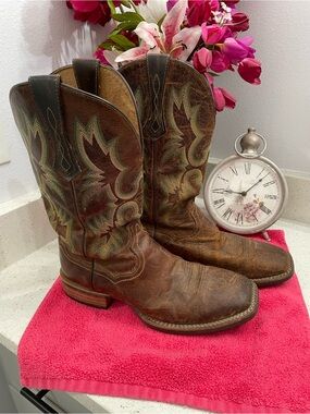 Ariat Tombstone Leather Western Boots with Multicolor Stitching